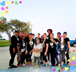 Lan: My entire Run crew joined me in running for my Autistic Daughter, Courtney! I love these Fitchics to life