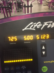 Lauren: Another 10 miles. For some reason i can't upload my second picture. Anyway 20 miles is about 3 10k's! Wooo